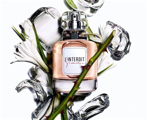 mascherina sulla bocca givenchy|Givenchy » Profumo e Cosmetici ️ Singles' Day ️ Fino al .